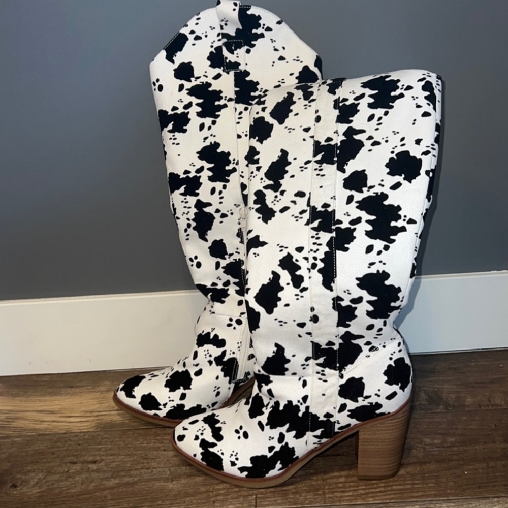 Arula cow print boots size 9